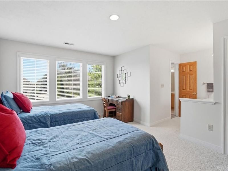 7286 Meeker Creek Drive, Butler Township, OH 45414 Photo 65