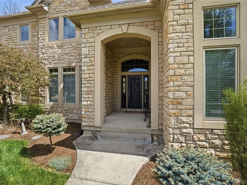 7286 Meeker Creek Drive, Butler Township, OH 45414 Photo 7