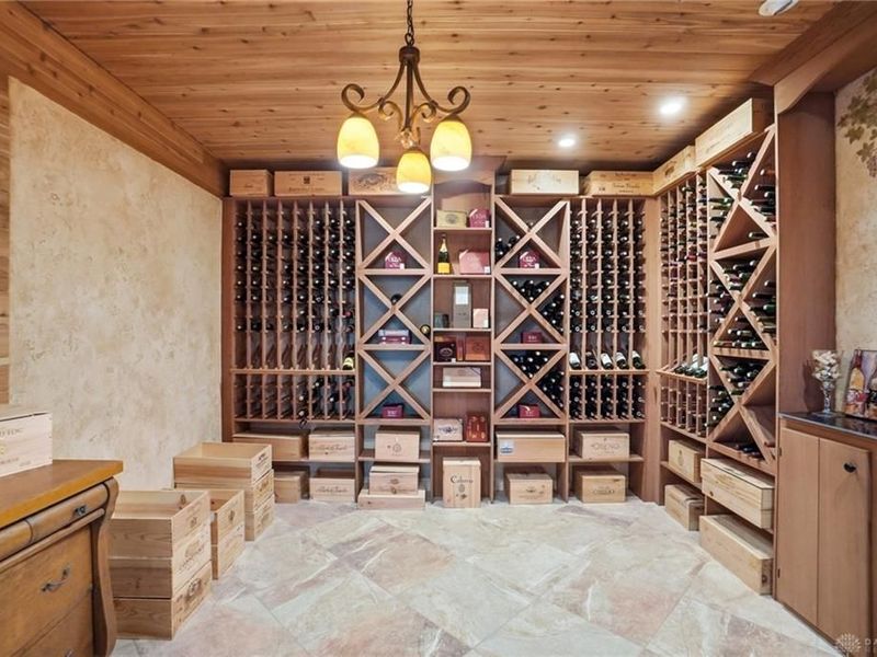 7286 Meeker Creek Drive, Butler Township, OH 45414 Photo 86