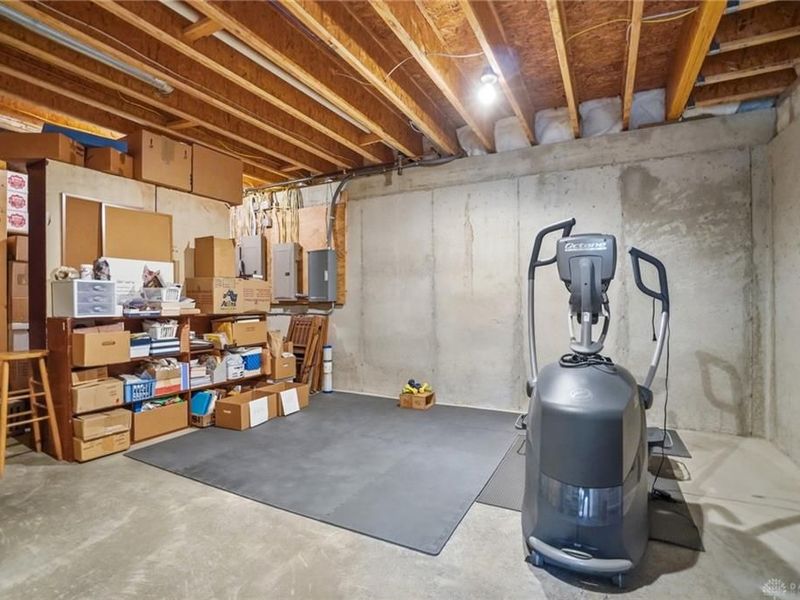 7286 Meeker Creek Drive, Butler Township, OH 45414 Photo 90