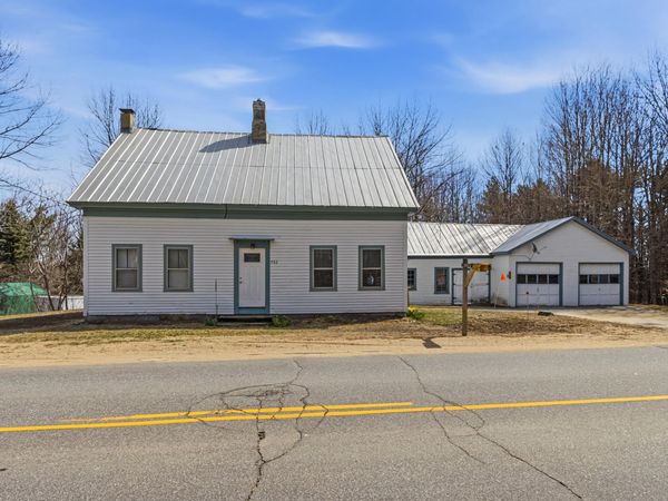 982 King Street, Oxford, ME 04270