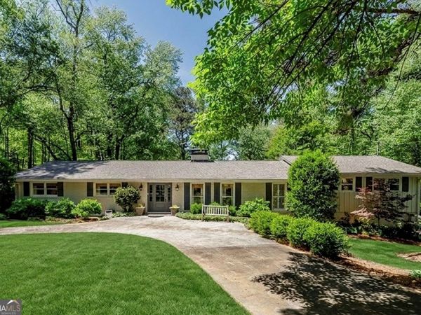 1424 Ridgeway Drive NW, Acworth, GA 30102