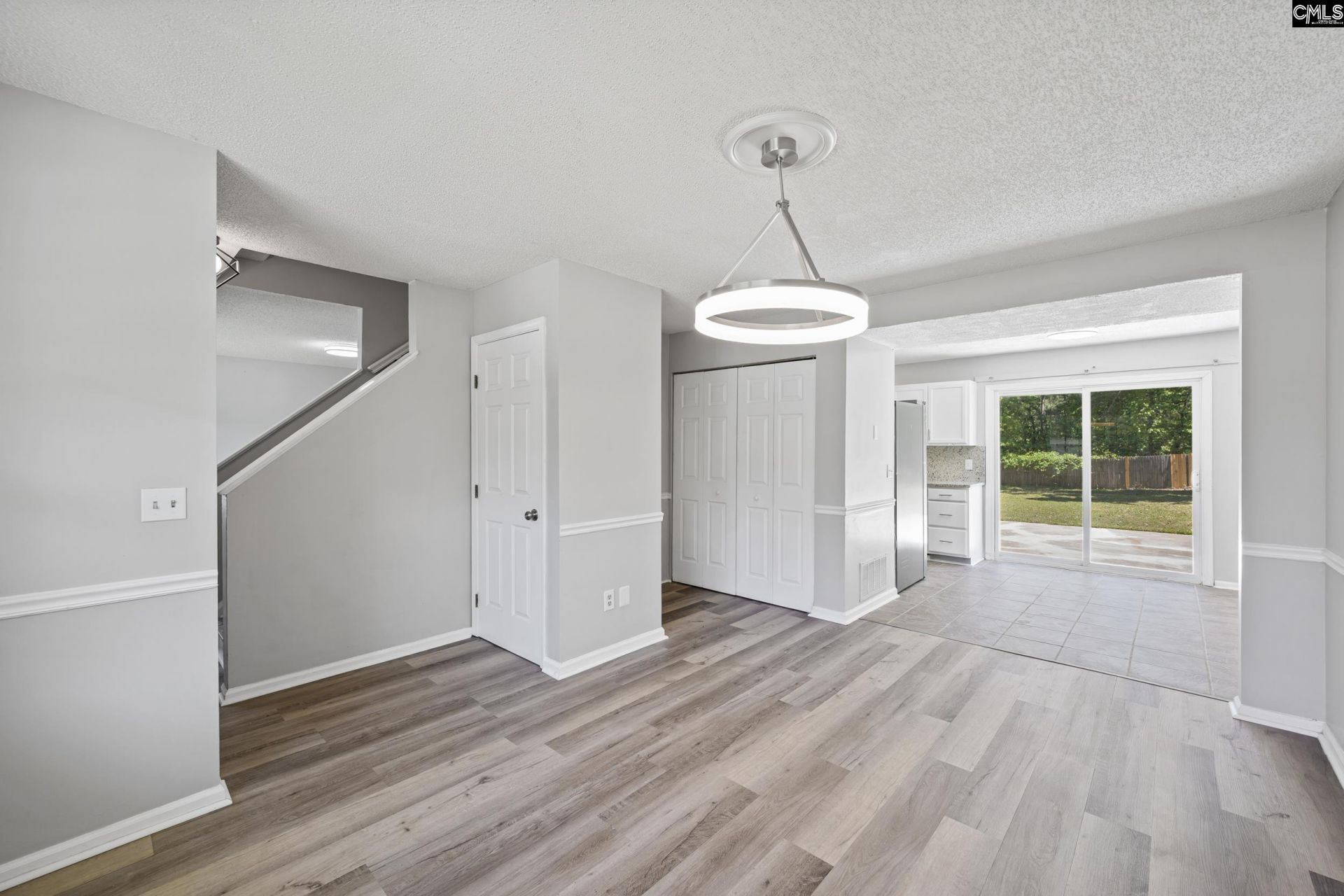 114 Woodspur Road  Photo 13