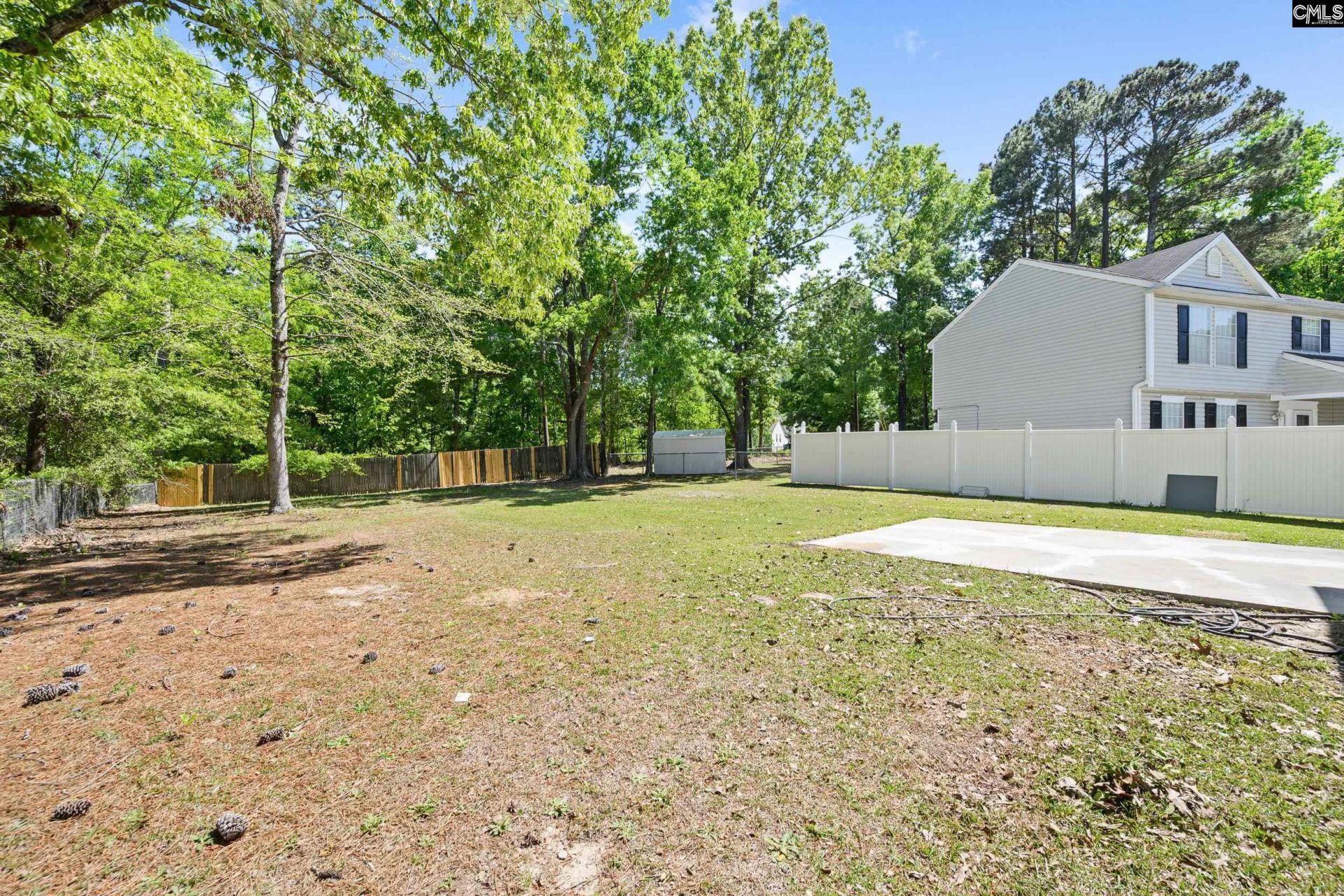 114 Woodspur Road Photo 24