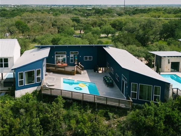 1259 A Edwards Boulevard , New Braunfels, TX 78132