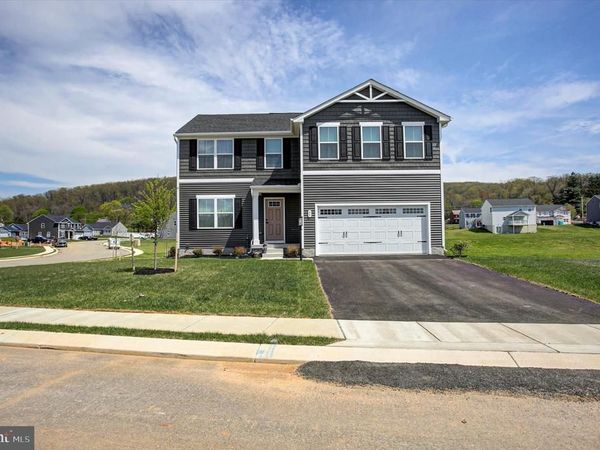 95 LELAND WAY , HANOVER, PA 17331