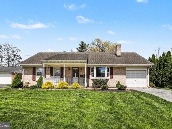 1065 RIDGE AVENUE , COLUMBIA, PA 17512