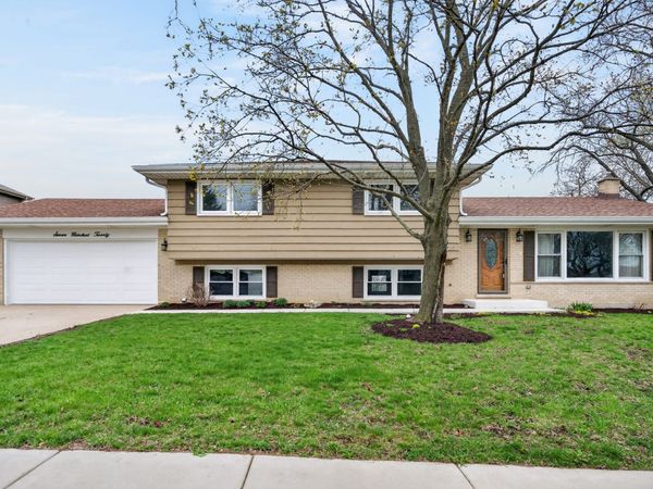 720 PRESTON Lane , Schaumburg, IL 60193