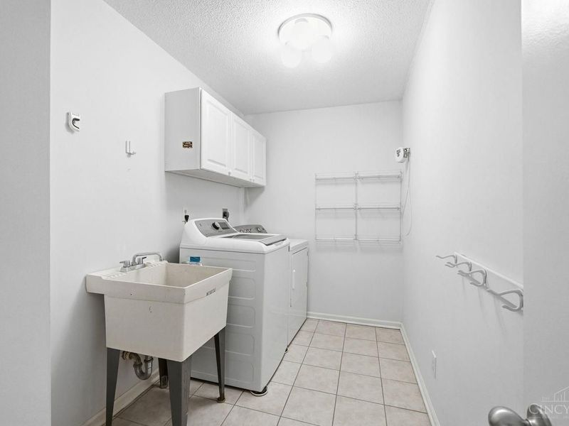 3843 Blackwood Court, Blue Ash, OH 45236 Photo 32