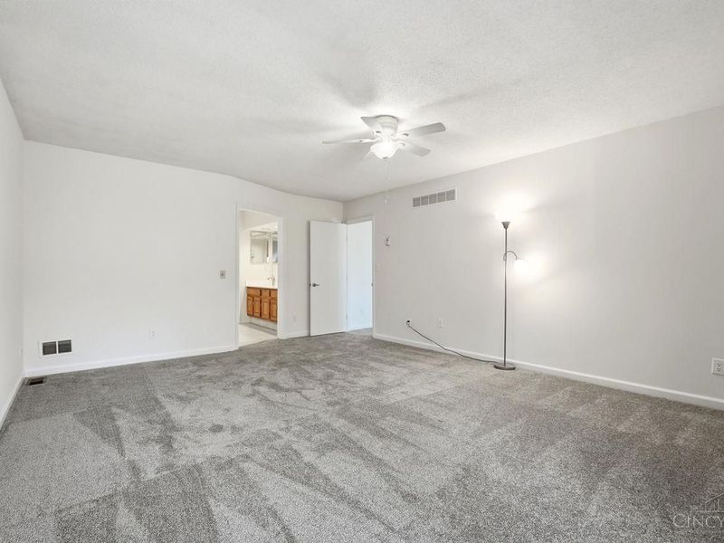 3843 Blackwood Court, Blue Ash, OH 45236 Photo 36