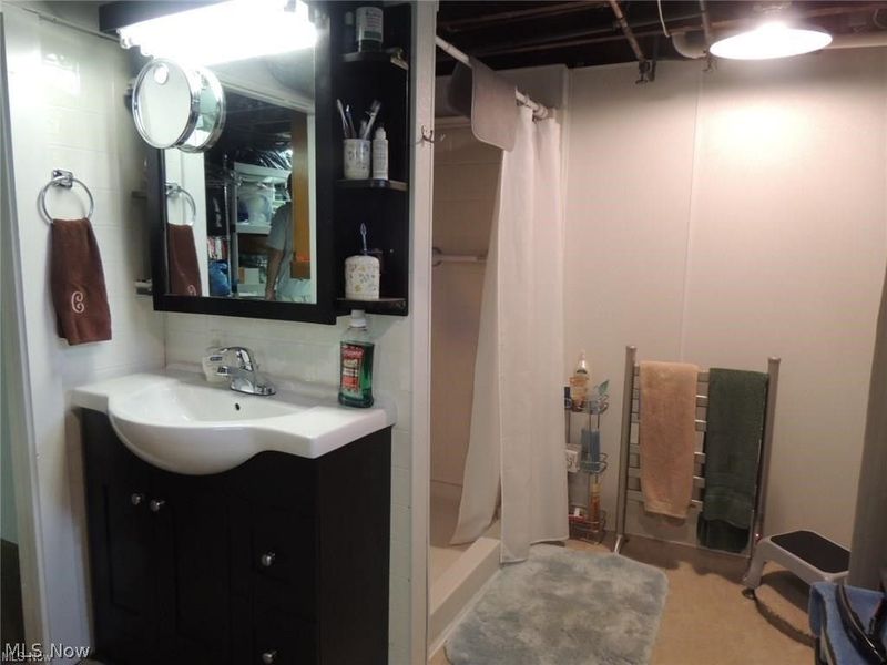 6531 Columbiana New Castle Road, New Middletown, OH 44442 Photo 14