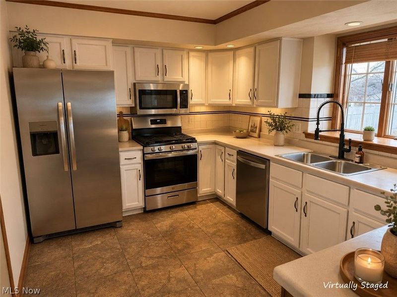 6416 Ridgeview Avenue, Austintown, OH 44515 Photo 2