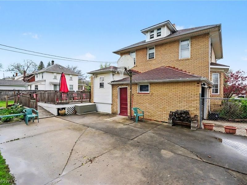 615 W Ohio Avenue, Sebring, OH 44672 Photo 36