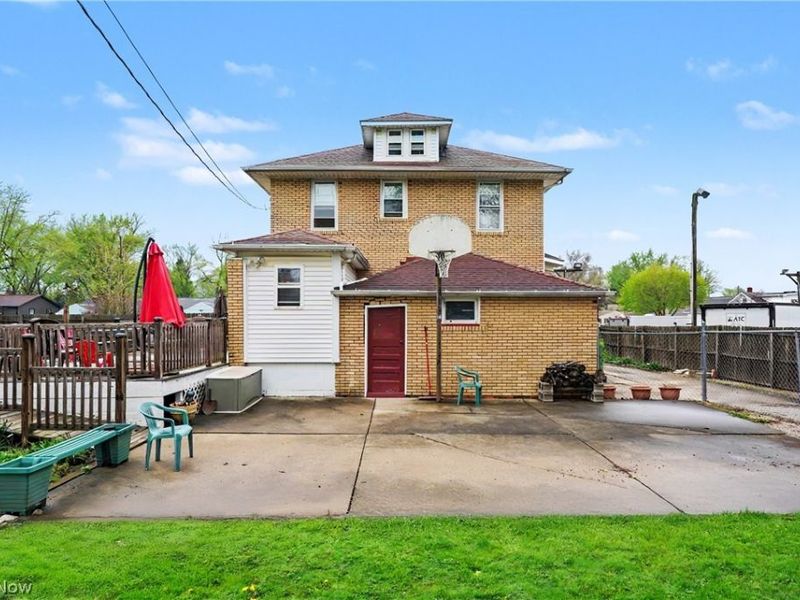 615 W Ohio Avenue, Sebring, OH 44672 Photo 37