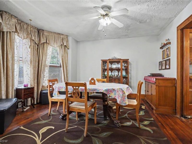 615 W Ohio Avenue, Sebring, OH 44672 Photo 9