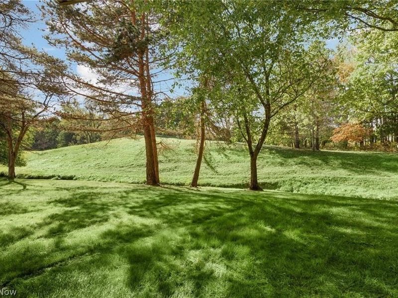 9840 Sunrise Boulevard, Unit S27, North Royalton, OH 44133 Photo 5