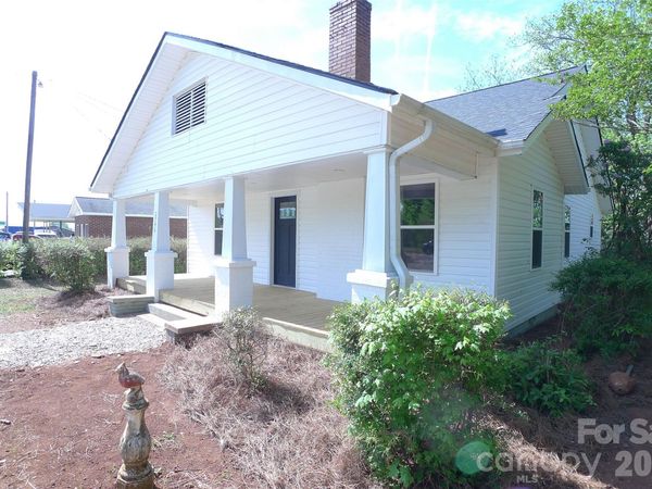 2546 US 601 Highway S, Mocksville, NC 27028