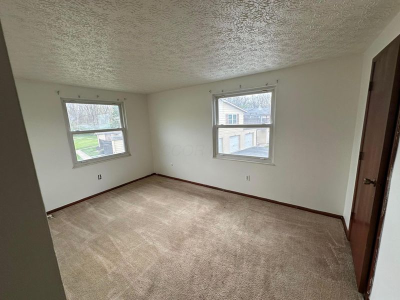 2516 Nassau Drive, Unit A, Columbus, OH 43232 Photo 24