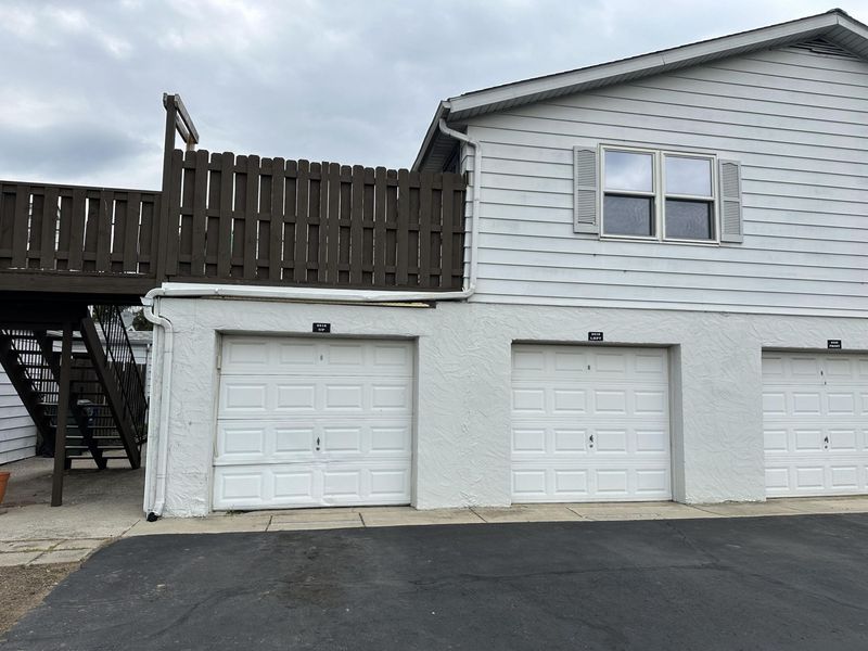 2516 Nassau Drive, Unit A, Columbus, OH 43232 Photo 26