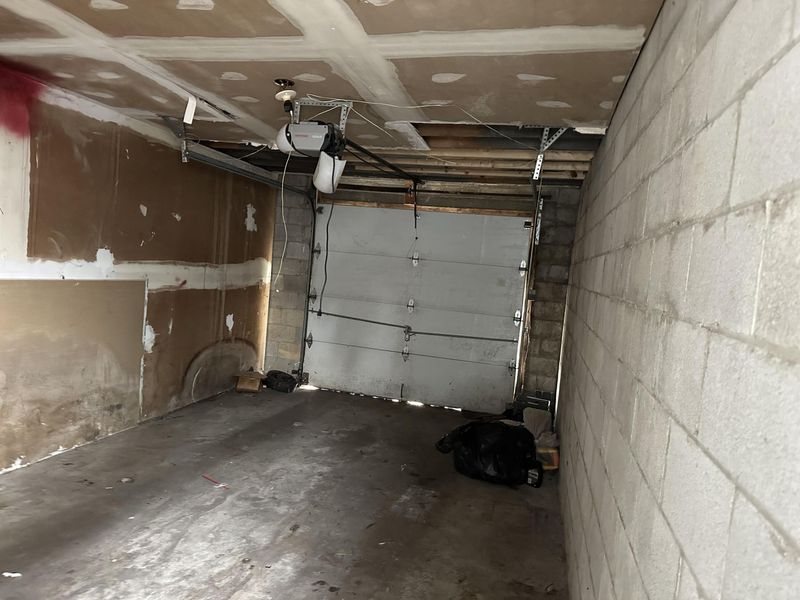 2516 Nassau Drive, Unit A, Columbus, OH 43232 Photo 4