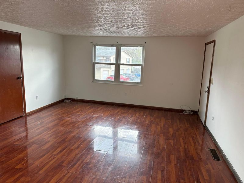 2516 Nassau Drive, Unit A, Columbus, OH 43232 Photo 5