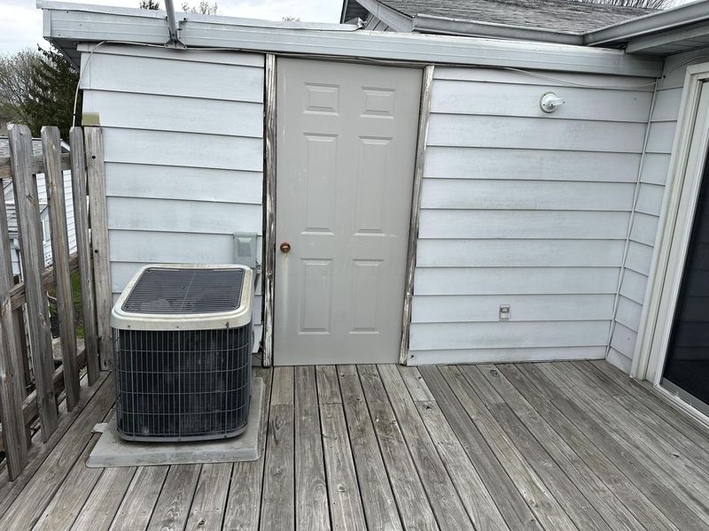 2516 Nassau Drive, Unit A, Columbus, OH 43232 Photo 9