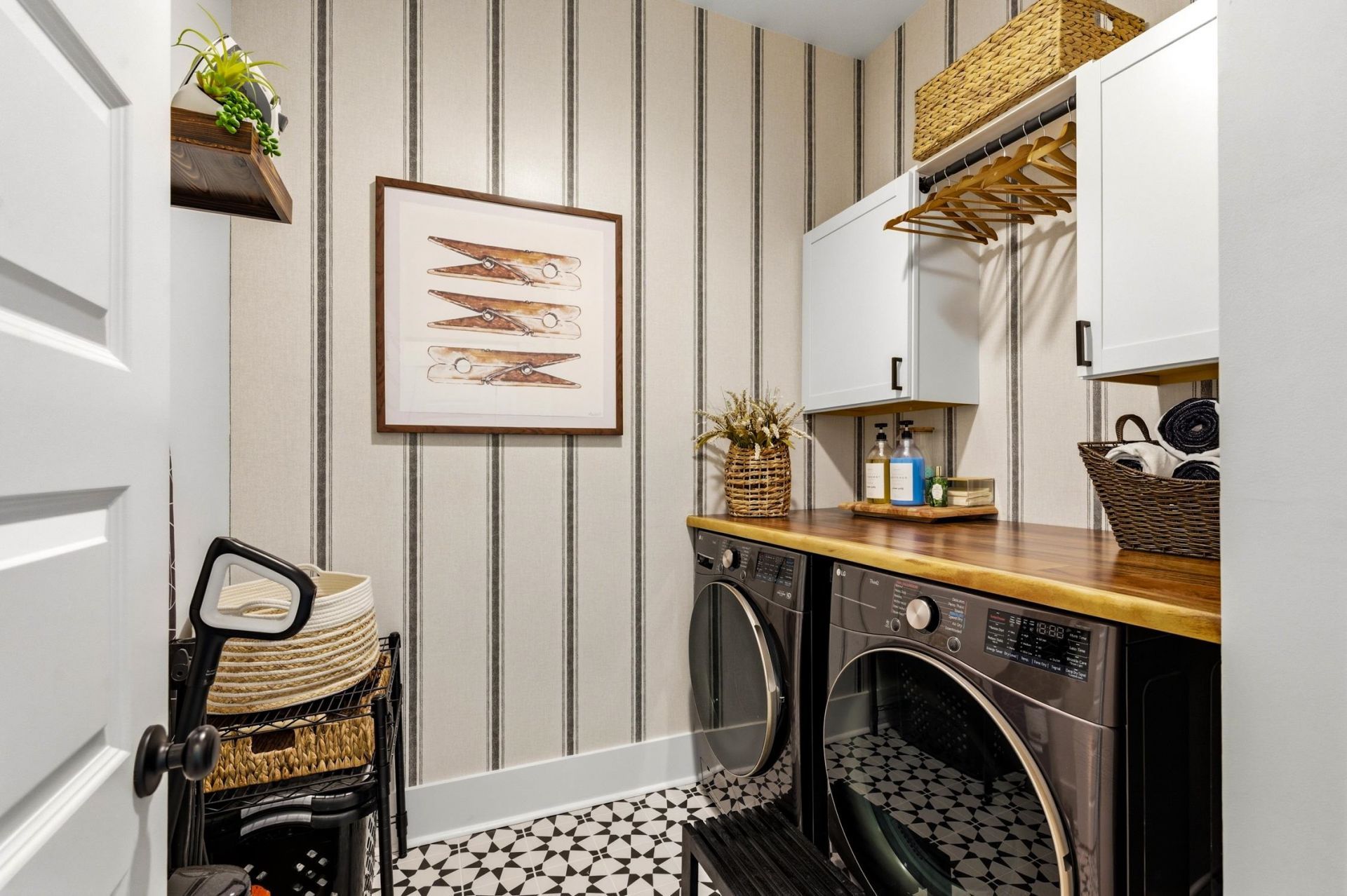 6436 Berg St. Photo 35