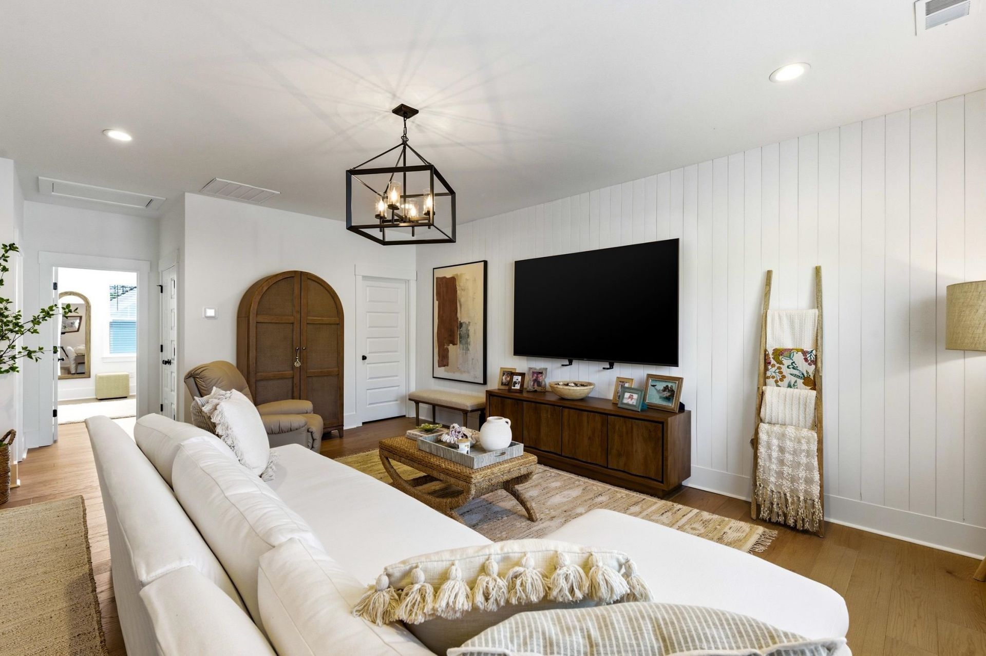 6436 Berg St. Photo 38