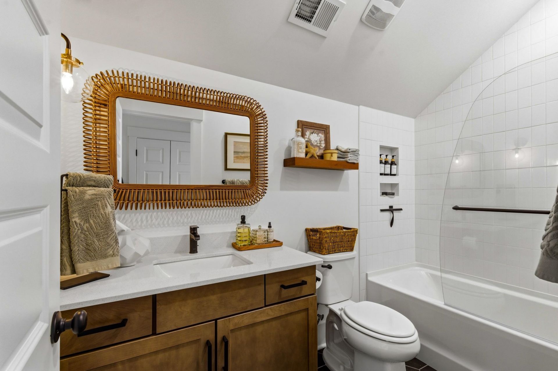 6436 Berg St. Photo 42