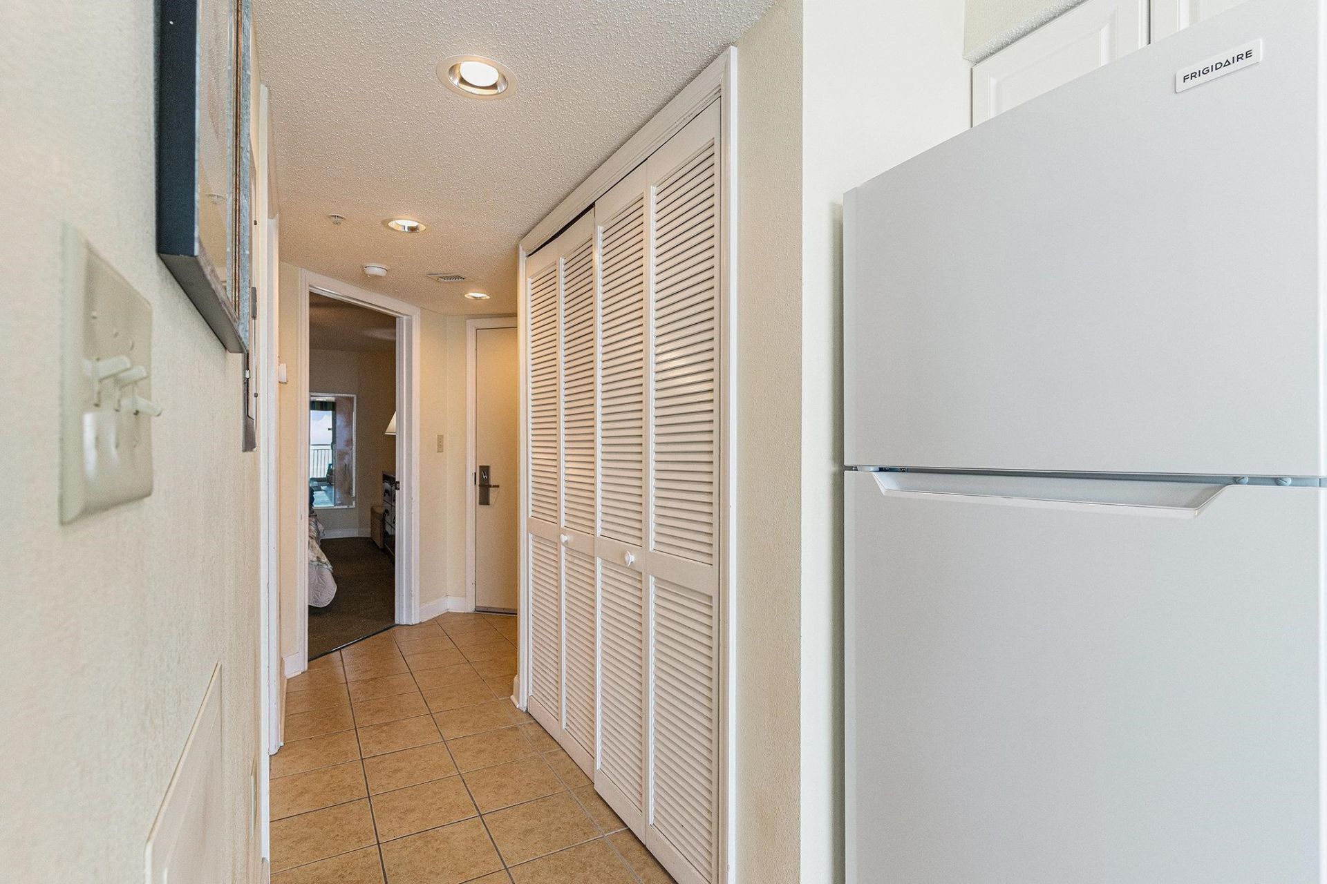 2501 S Ocean Blvd. Photo 5