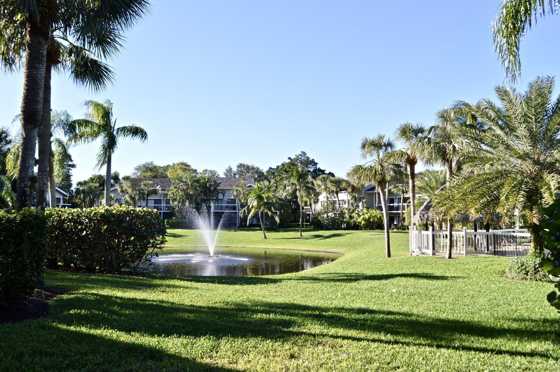 11863 Wimbledon Circle, Unit 432, Wellington, FL 33414 Photo