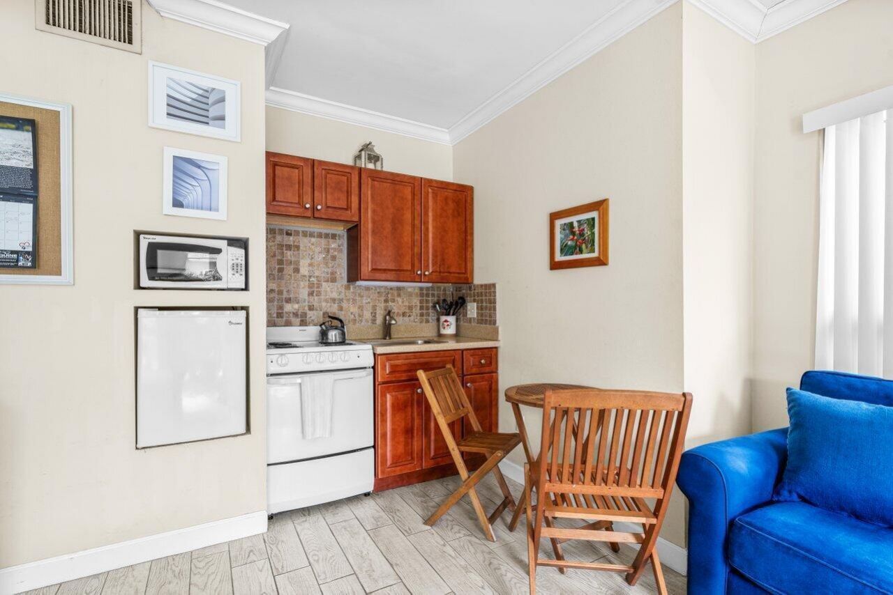 11863 Wimbledon Circle, Unit 432, Wellington, FL 33414 Photo