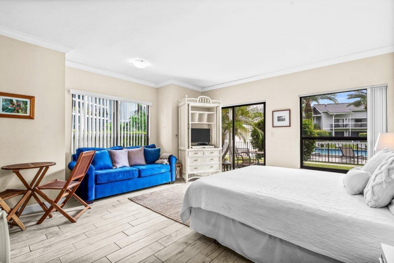 11863 Wimbledon Circle, Unit 432, Wellington, FL 33414 Photo