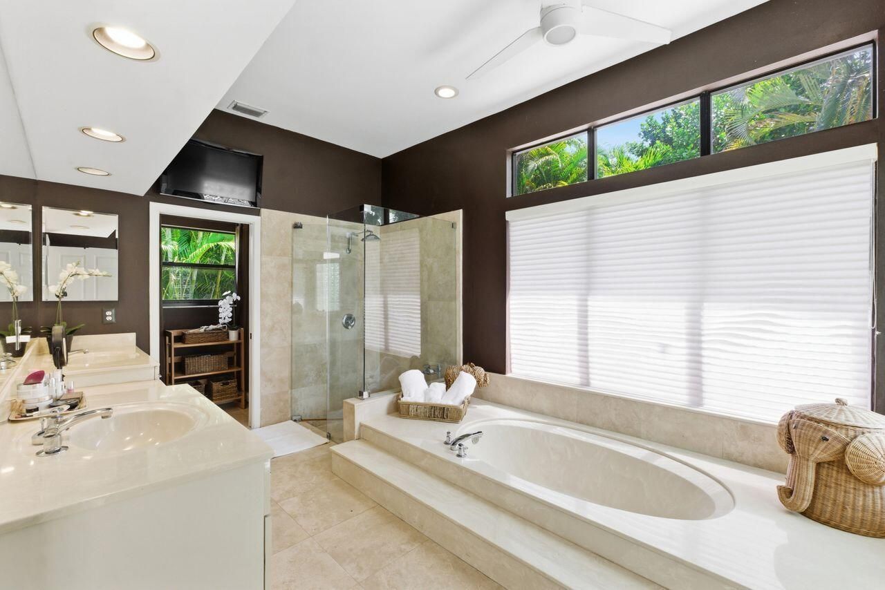 4654 NW 26th Way, Boca Raton, FL 33434 Photo