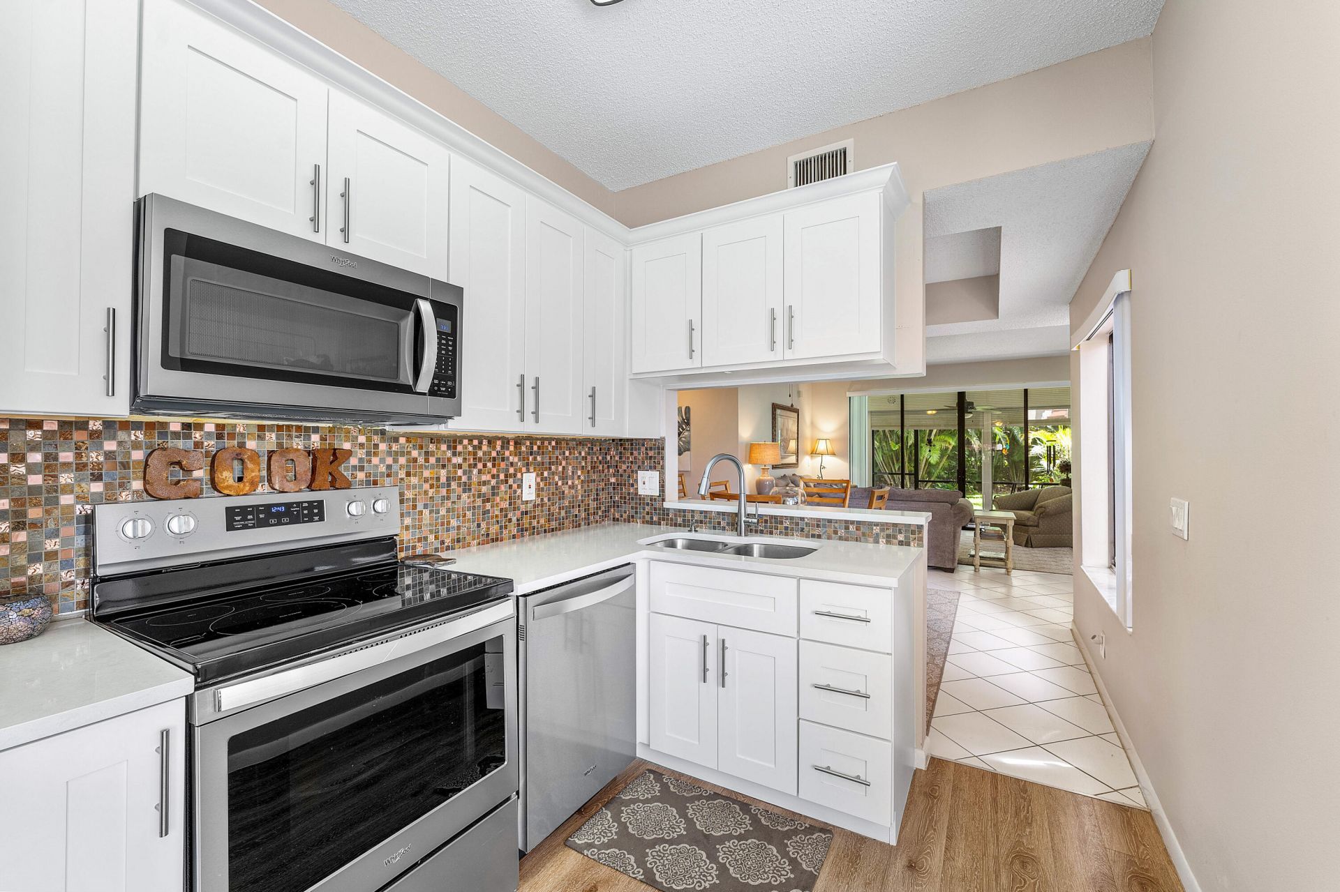 7685 Lexington Club Boulevard, Unit B, Delray Beach, FL 33446 Photo