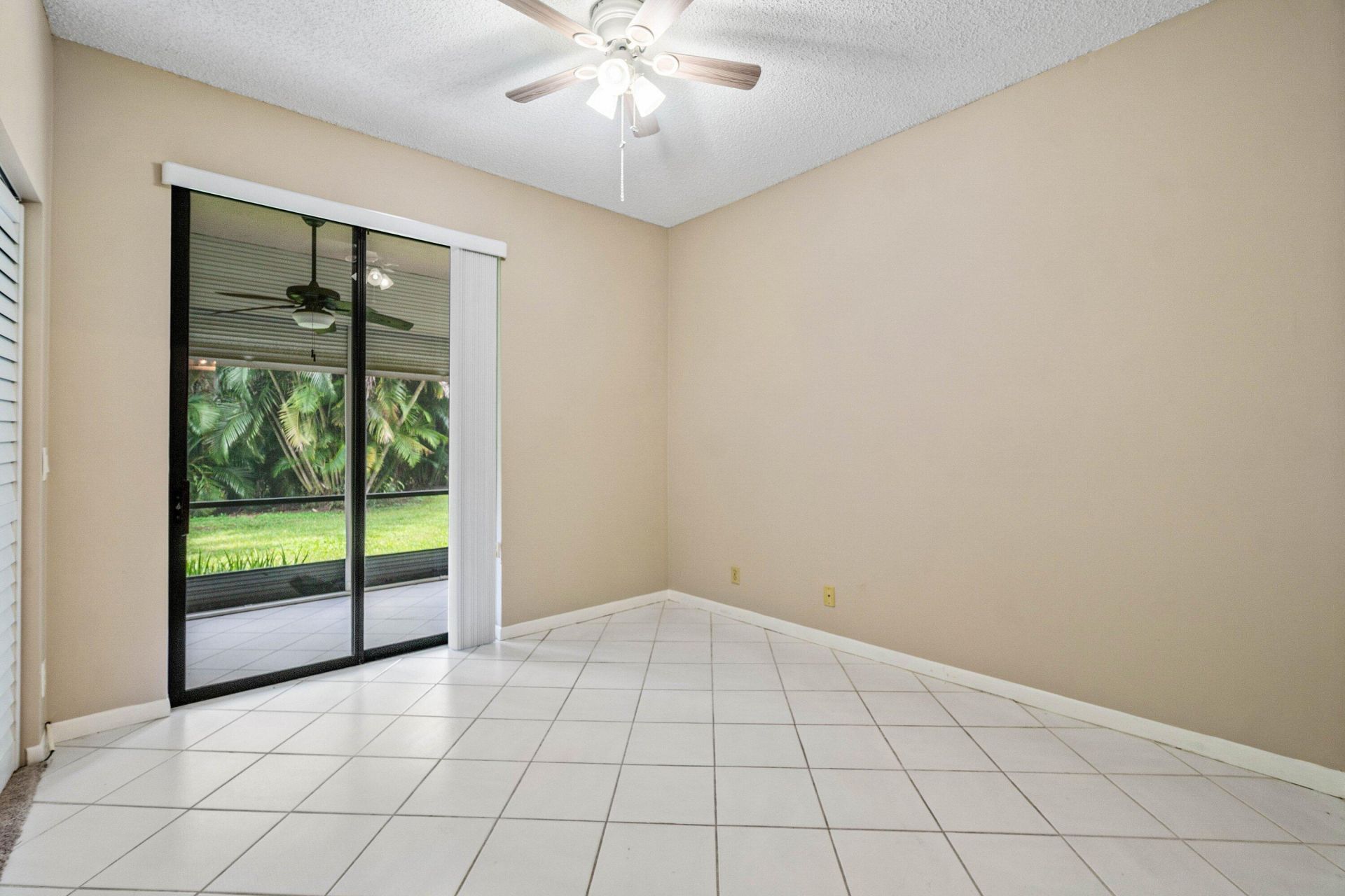 7685 Lexington Club Boulevard, Unit B, Delray Beach, FL 33446 Photo