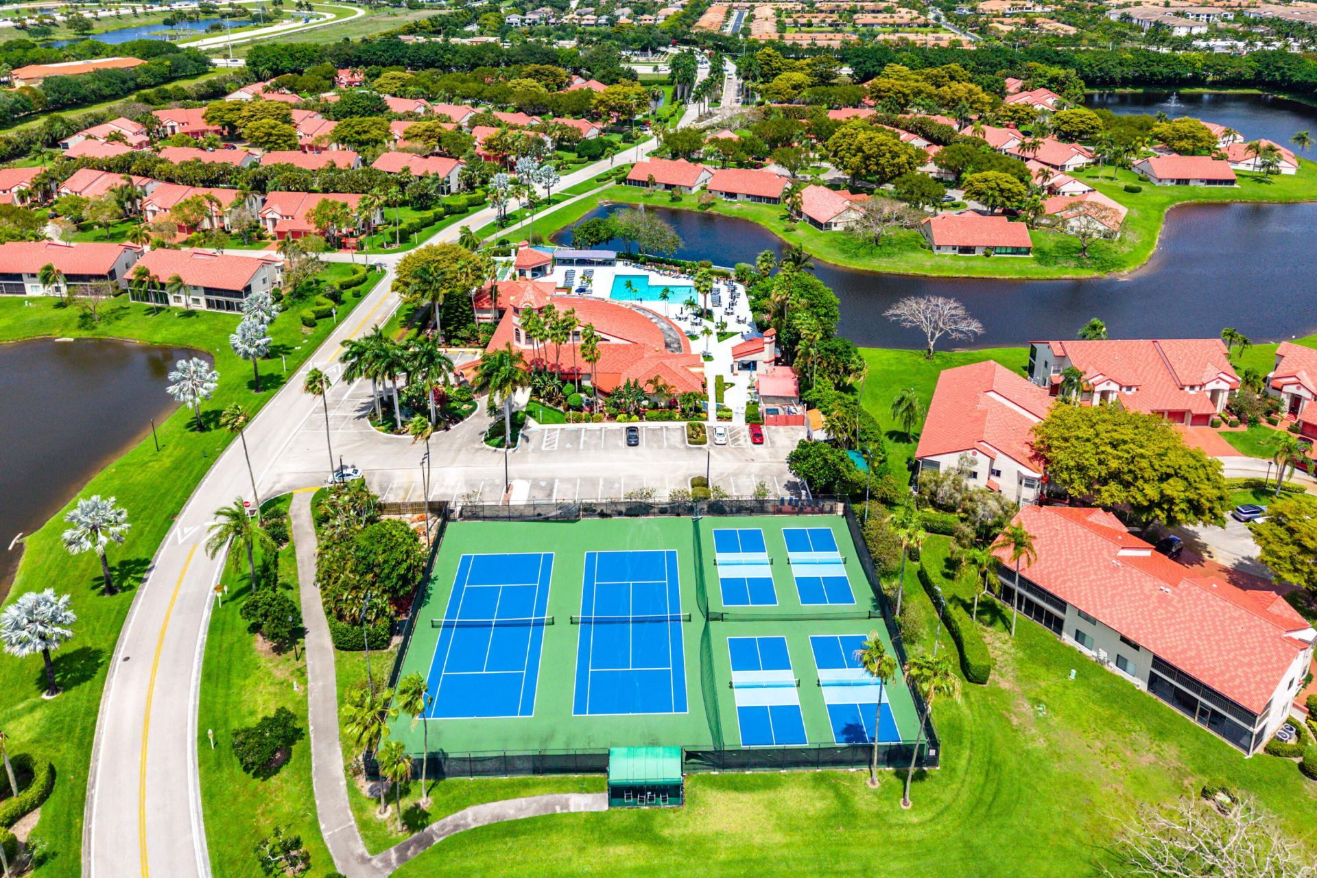 7685 Lexington Club Boulevard, Unit B, Delray Beach, FL 33446 Photo