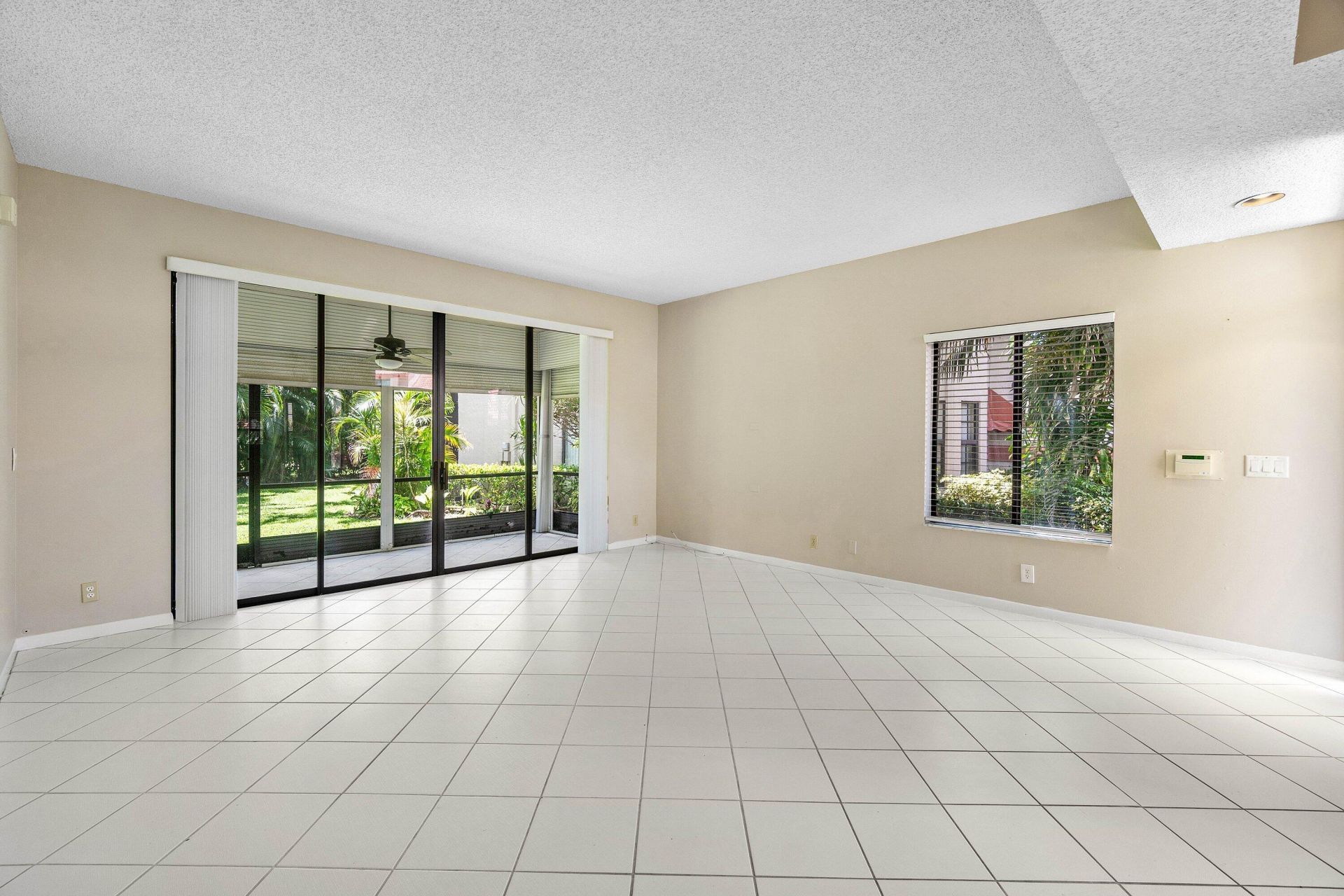 7685 Lexington Club Boulevard, Unit B, Delray Beach, FL 33446 Photo
