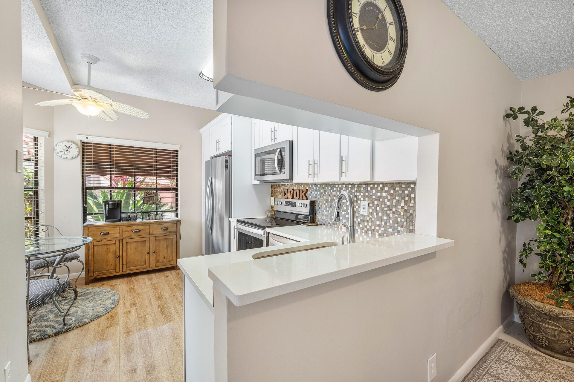 7685 Lexington Club Boulevard, Unit B, Delray Beach, FL 33446 Photo