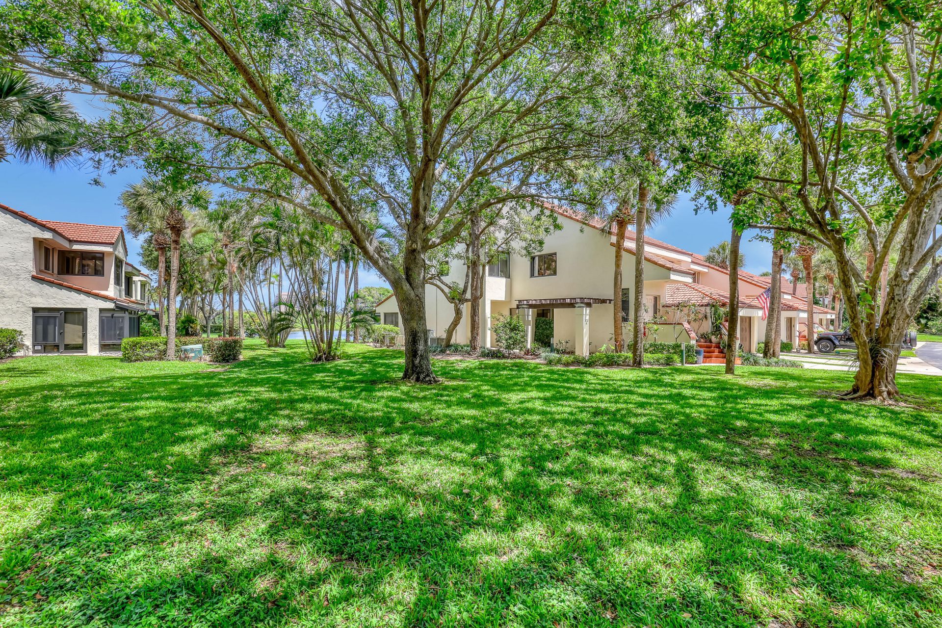 302 Sea Oats Drive, Unit E, Juno Beach, FL 33408 Photo