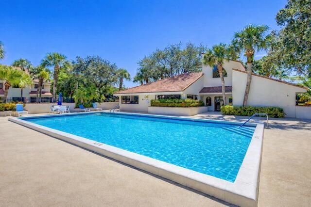 302 Sea Oats Drive, Unit E, Juno Beach, FL 33408 Photo