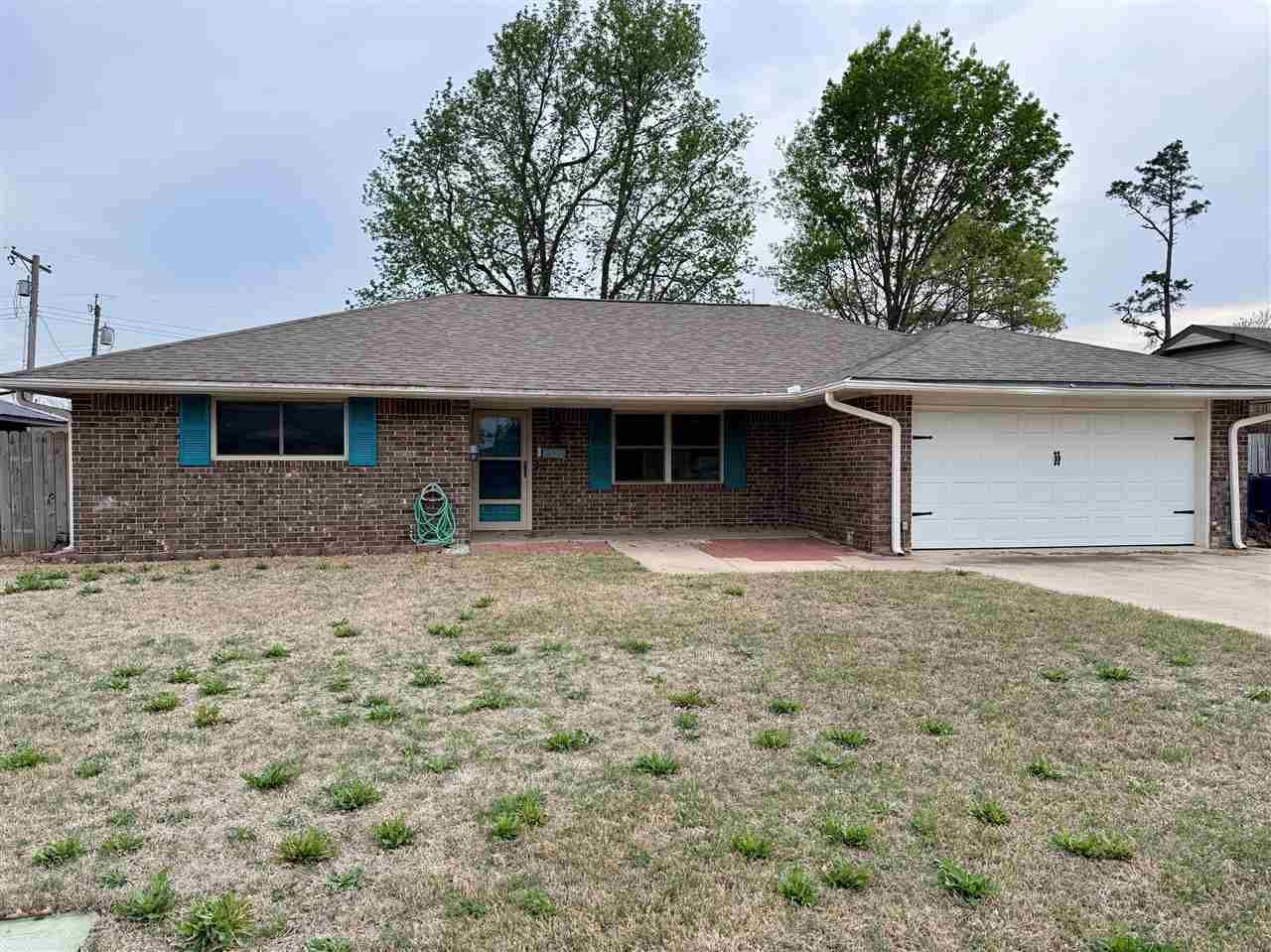 2110 W Amhurst Ave, Duncan, OK 73533 Main Photo