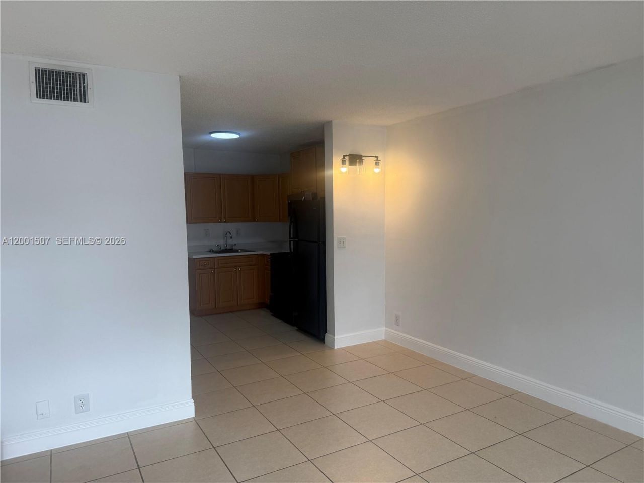 715 NE 2nd Ave, Unit 202, Fort Lauderdale, FL 33304 Photo