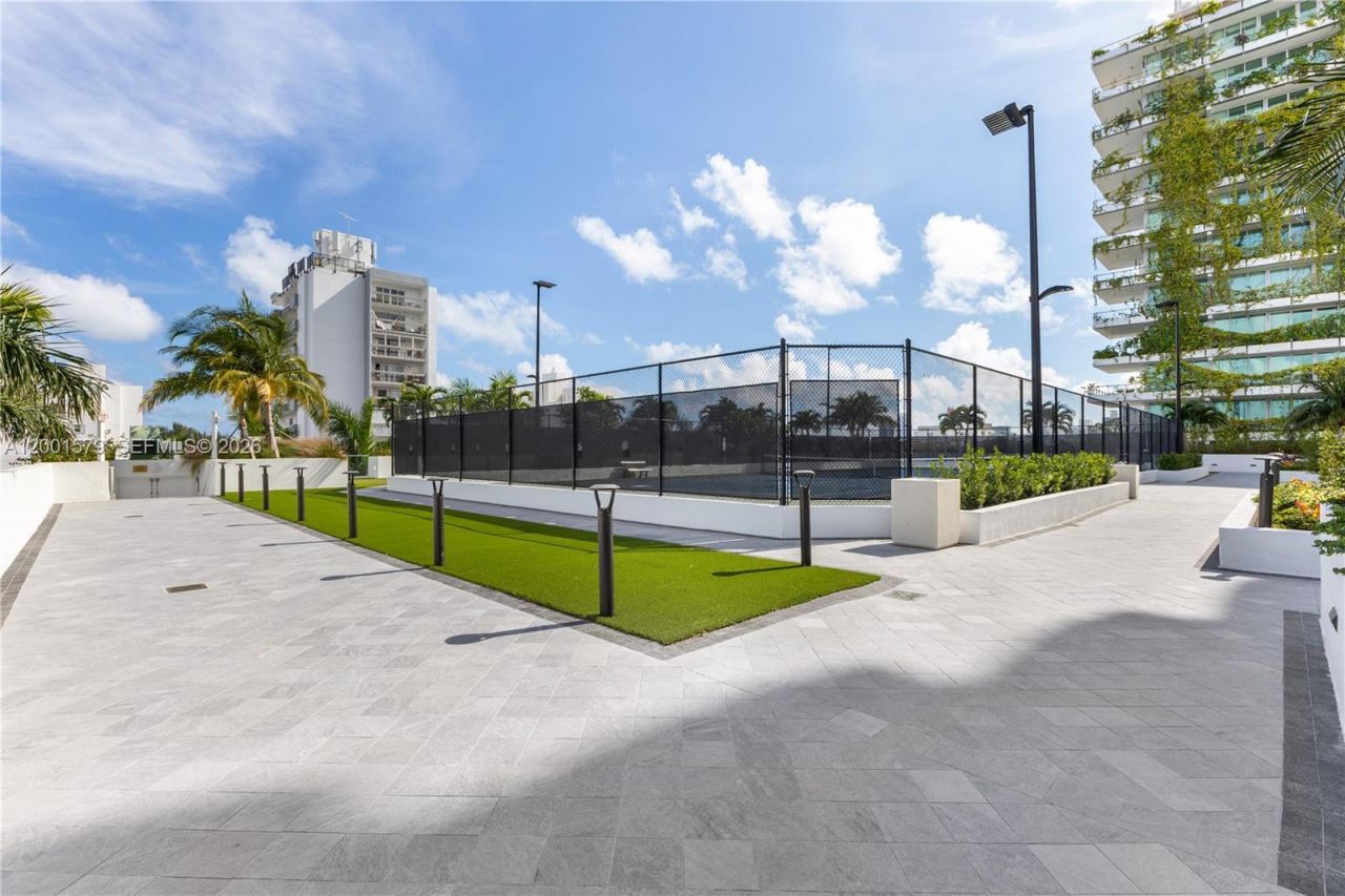 1330 West Ave, Unit 2311, Miami Beach, FL 33139 Photo