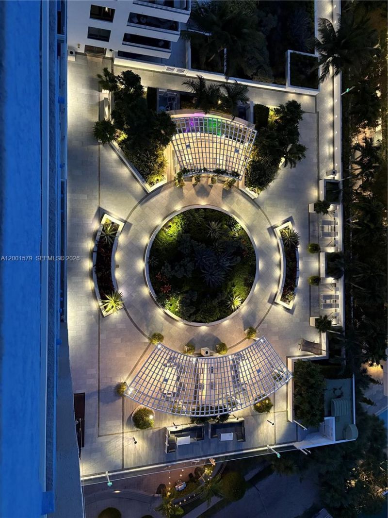 1330 West Ave, Unit 2311, Miami Beach, FL 33139 Photo