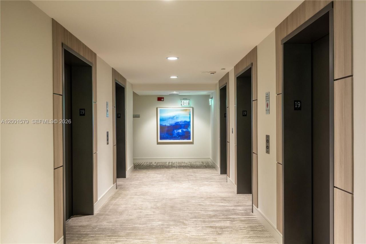 1330 West Ave, Unit 2311, Miami Beach, FL 33139 Photo