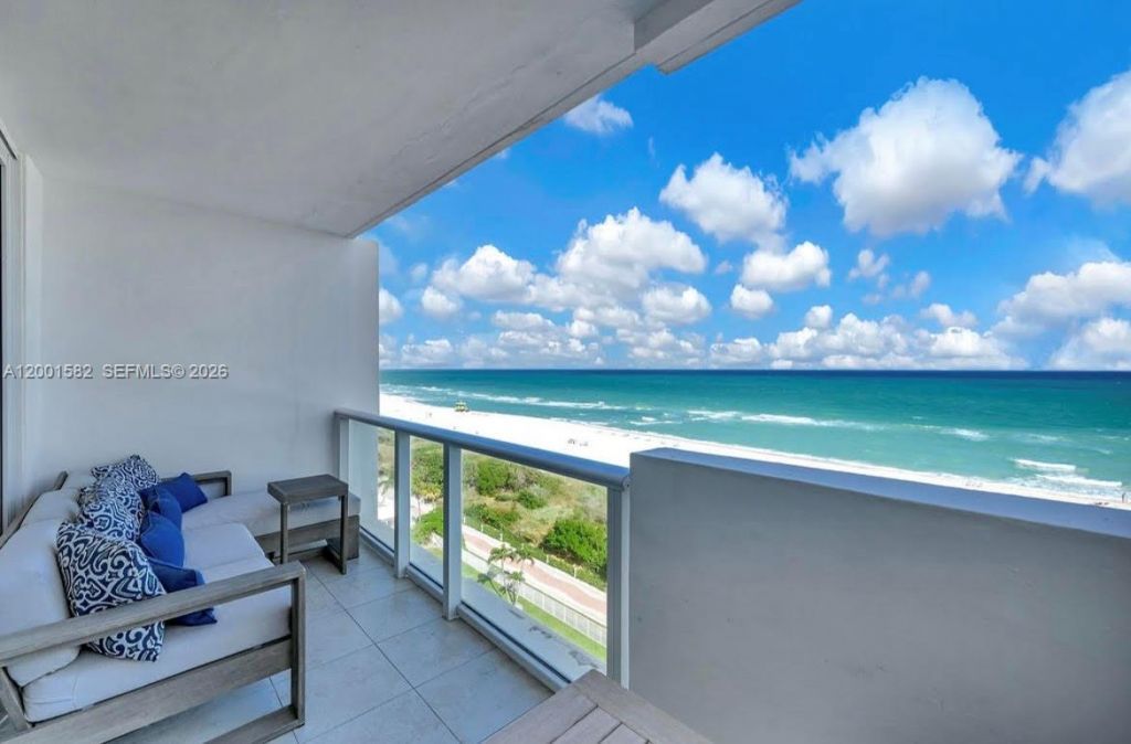 5601 Collins Ave, Unit 903, Miami Beach, FL 33140 Photo
