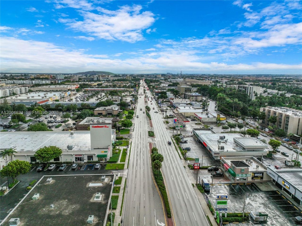 1305 W 53rd St, Unit 429, Hialeah, FL 33012 Photo