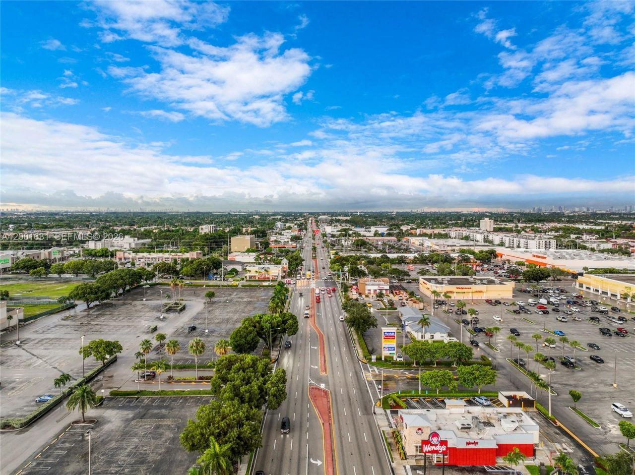 1305 W 53rd St, Unit 429, Hialeah, FL 33012 Photo