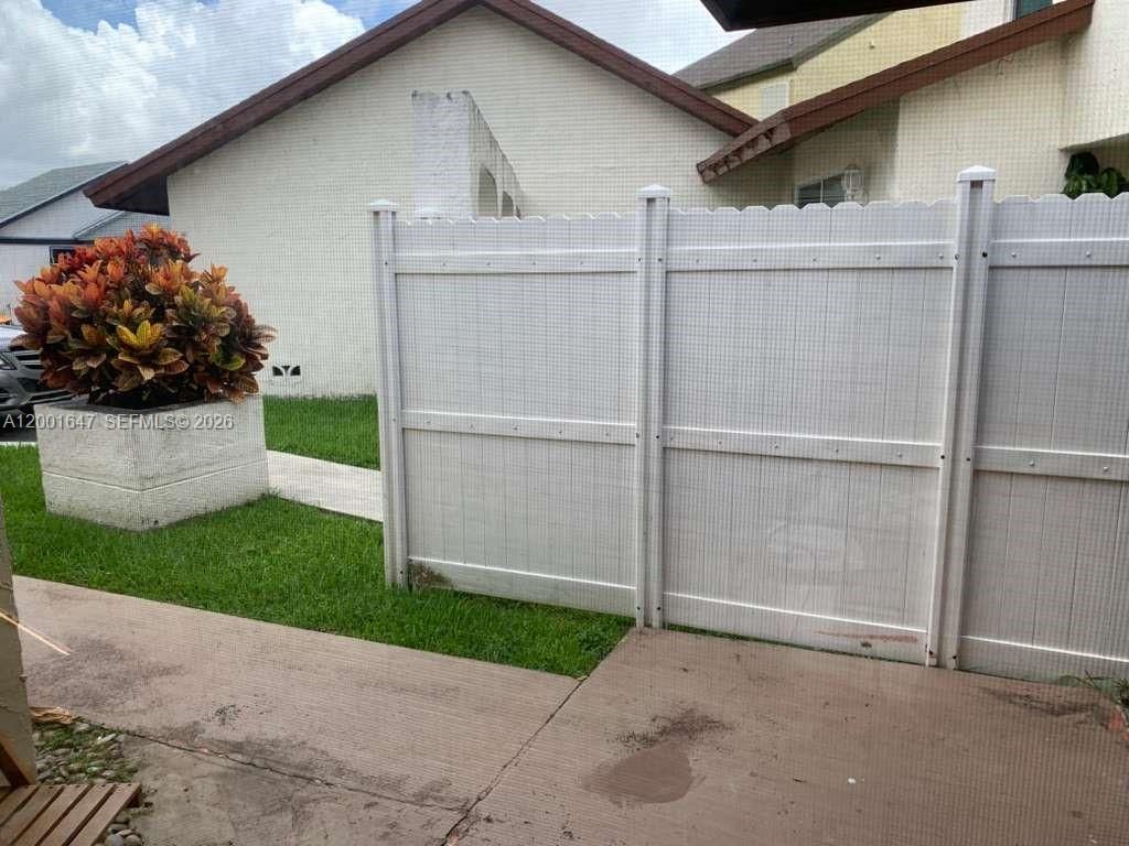 7010 SW 103rd Pl, Miami, FL 33173 Photo